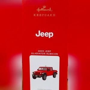 Hallmark Christmas Ornament 2020 Jeep Gladiator Rubicon issued 2021